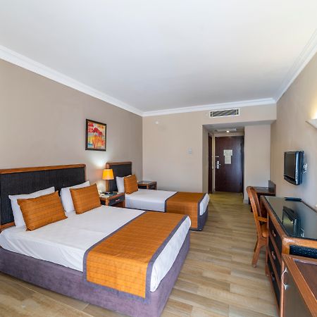 Queen'S Park Goynuk Hotel Kemer Bagian luar foto