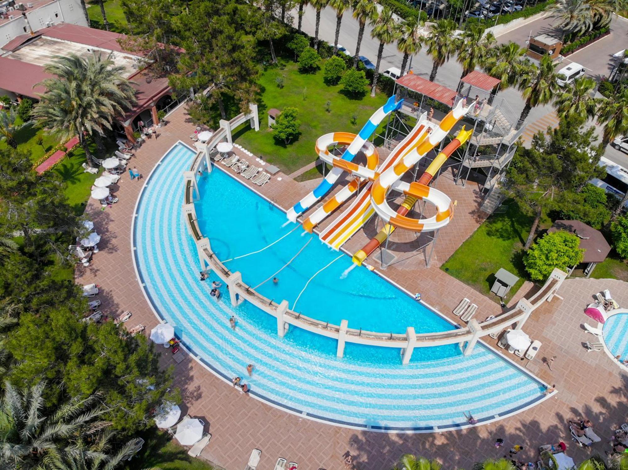 Queen'S Park Goynuk Hotel Kemer Bagian luar foto