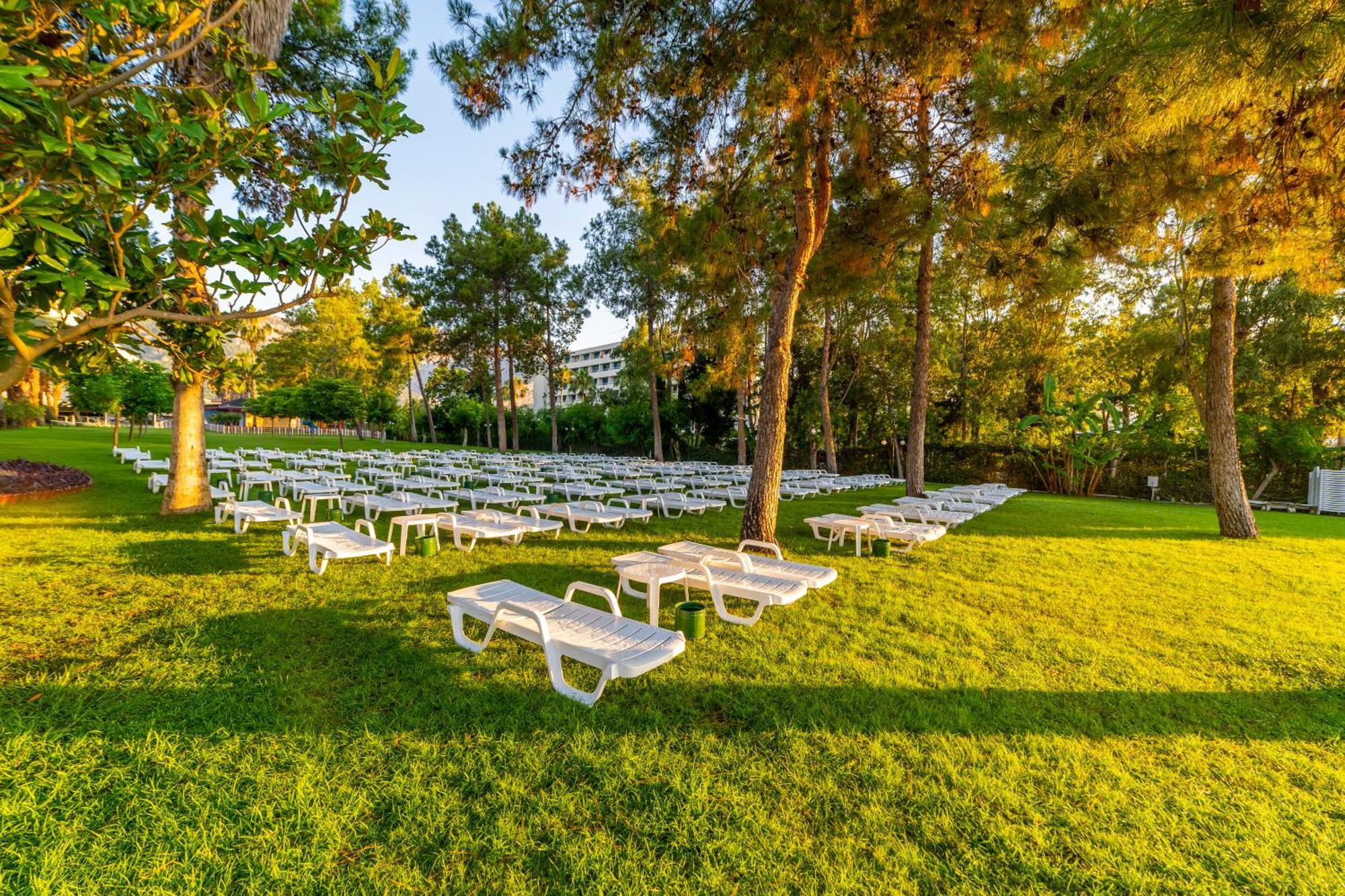 Queen'S Park Goynuk Hotel Kemer Bagian luar foto