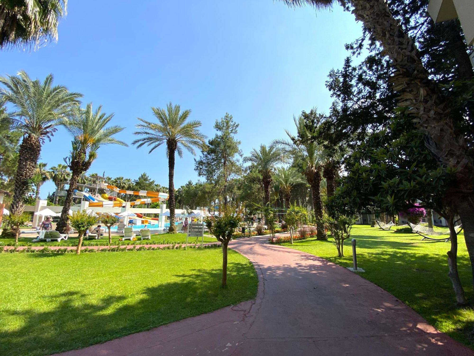 Queen'S Park Goynuk Hotel Kemer Bagian luar foto